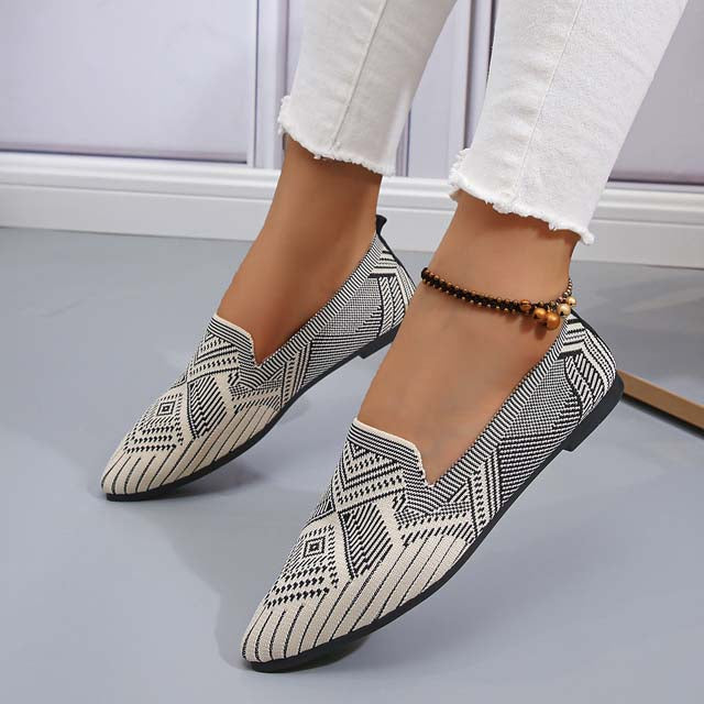 Zapato elegante en punta