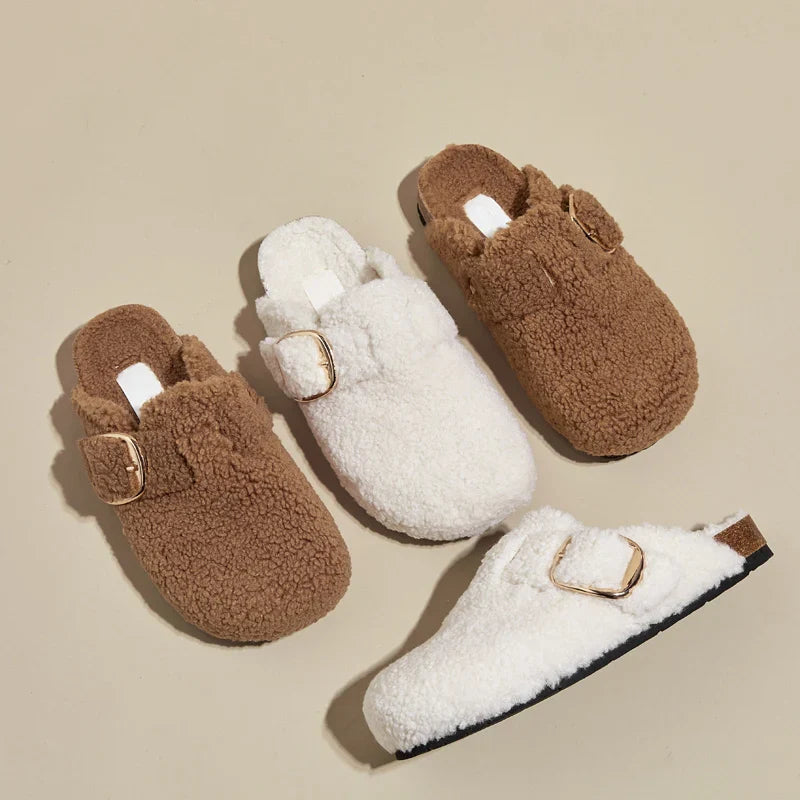 Sueco de plush zapato