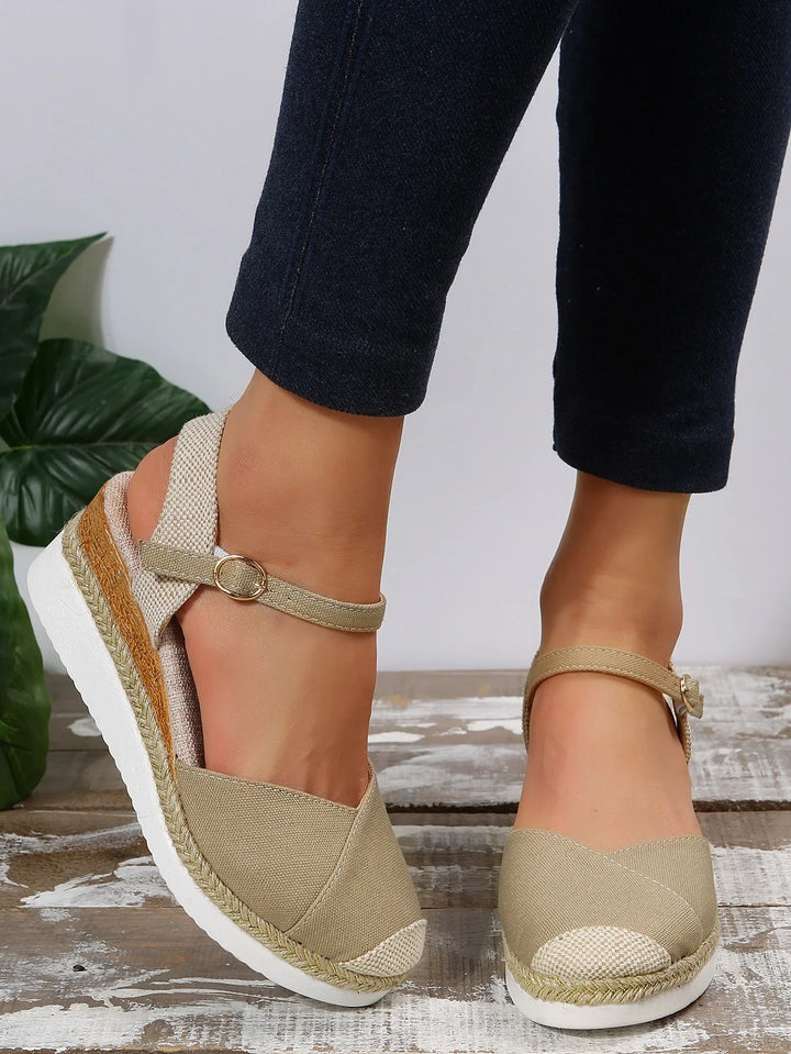 Sandalias Punta Cerrada Kourtney